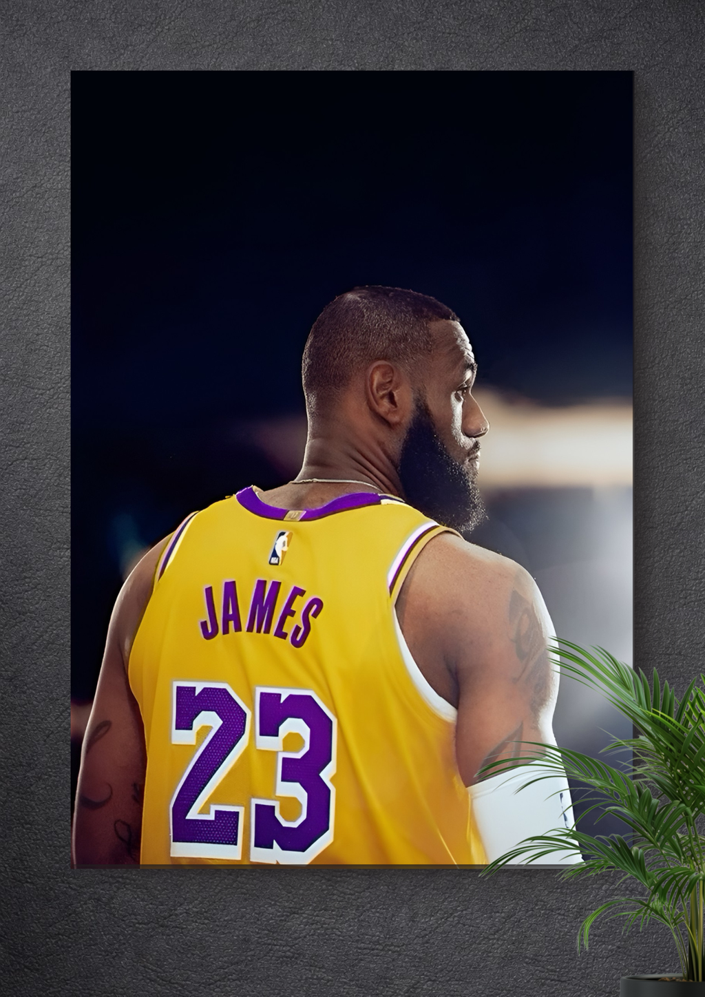 LEBRON JAMES | BASKETBALL | LOS ANGELES LAKERS | JERSEY NUMBER: 23