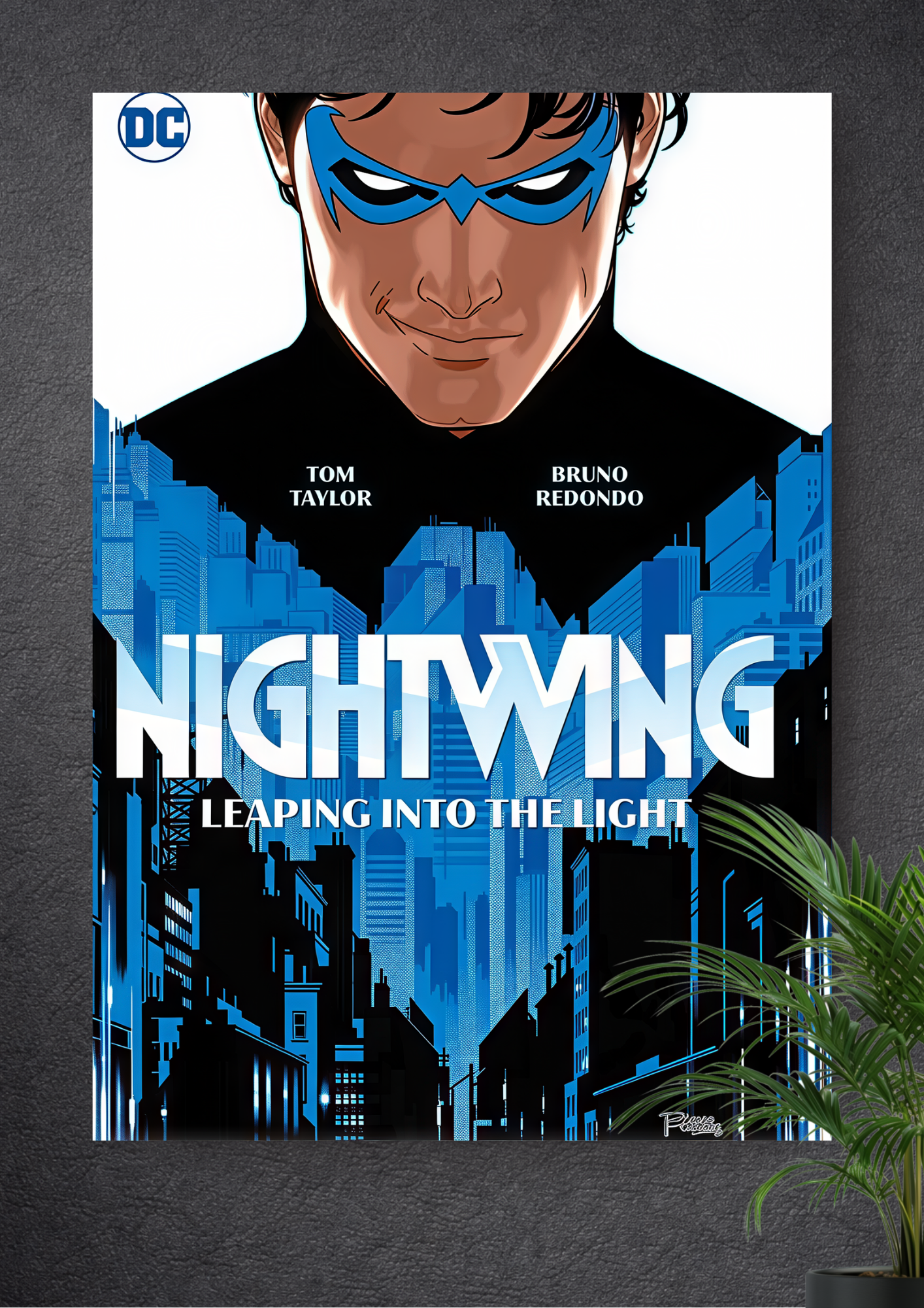 NIGHTWING | DC HERO | DICK GRAYSON | RISE OF NIGHTWING
